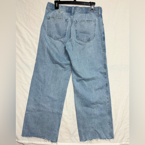 Hollister Women's Baggy Low-Rise Jeans - Picture 12 of 12